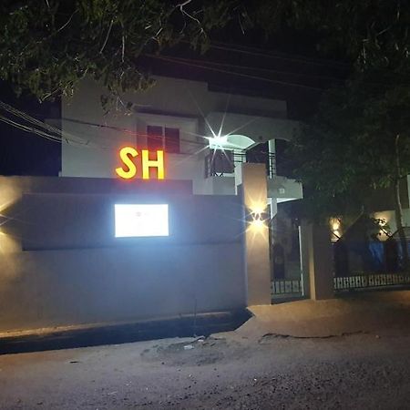 Oonjal Veedu Apartment Kuttalam  Exterior photo