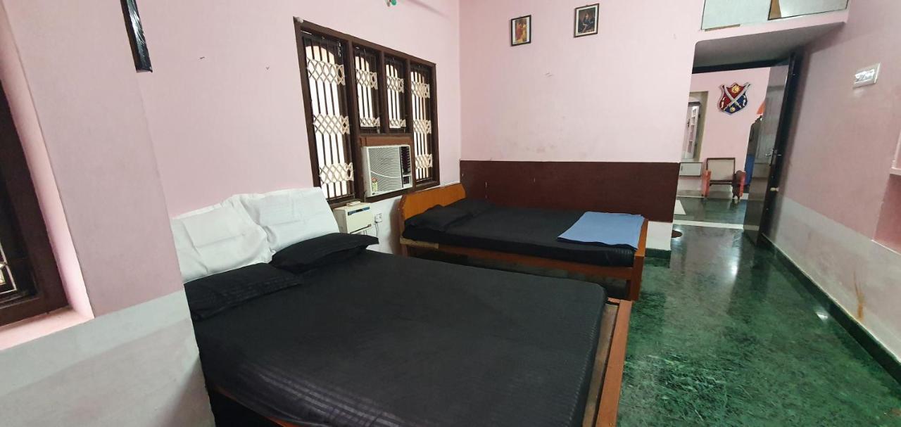 Oonjal Veedu Apartment Kuttalam  Exterior photo
