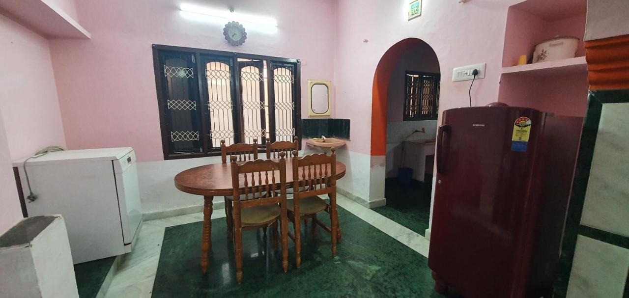Oonjal Veedu Apartment Kuttalam  Exterior photo
